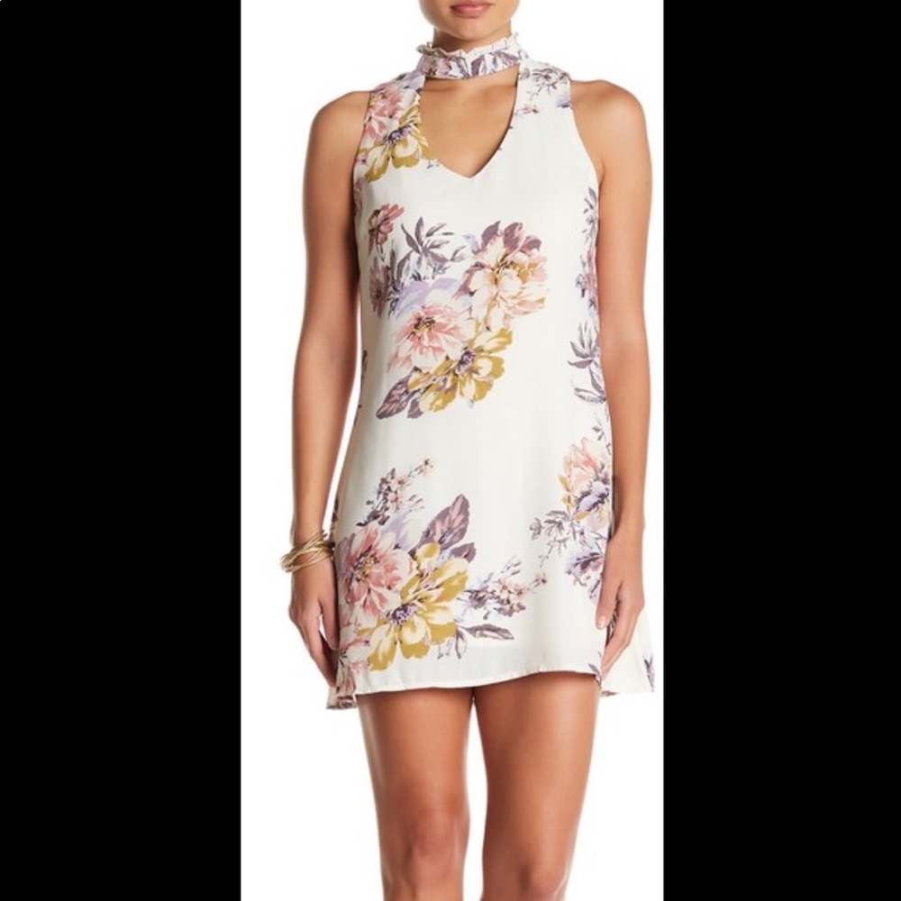 Want & Need Chiffon Floral Choker Dress NWT